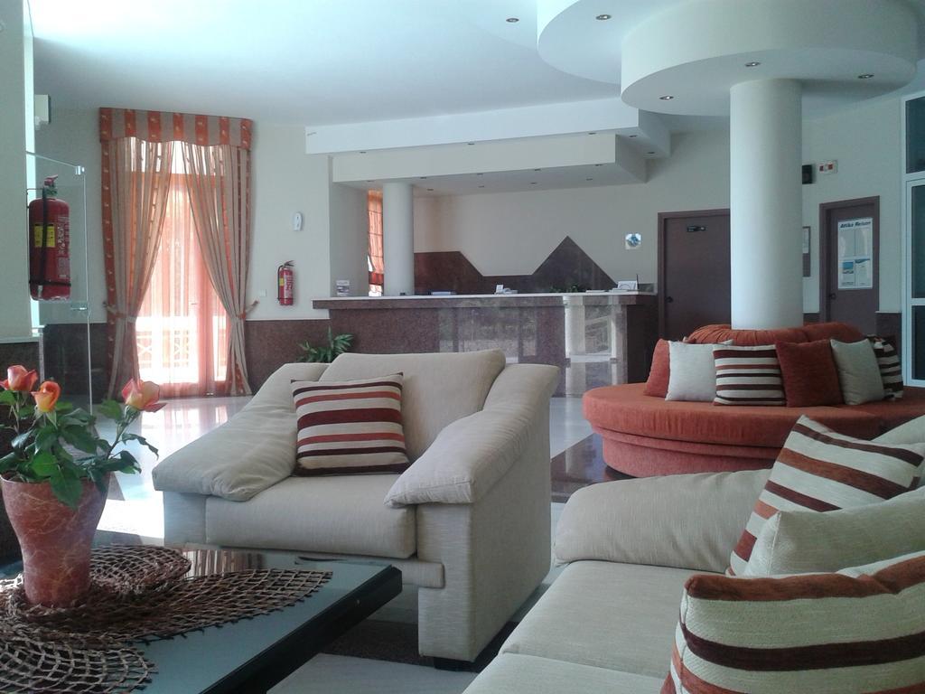 Polyrizos Hotel Rodhákinon Dış mekan fotoğraf